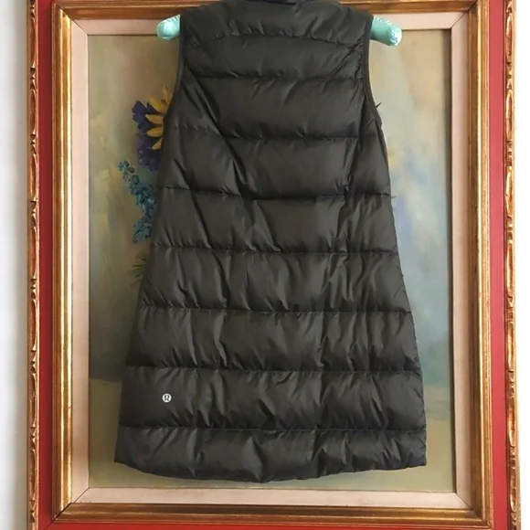 Lululemon Puffer Vest - Picture 2 of 6